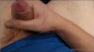 Wanking hard cock - porn video